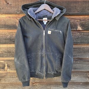 Carhartt Wildwood Jacket Seen on Yellowstone worn by Beth Dutton. Faded Black